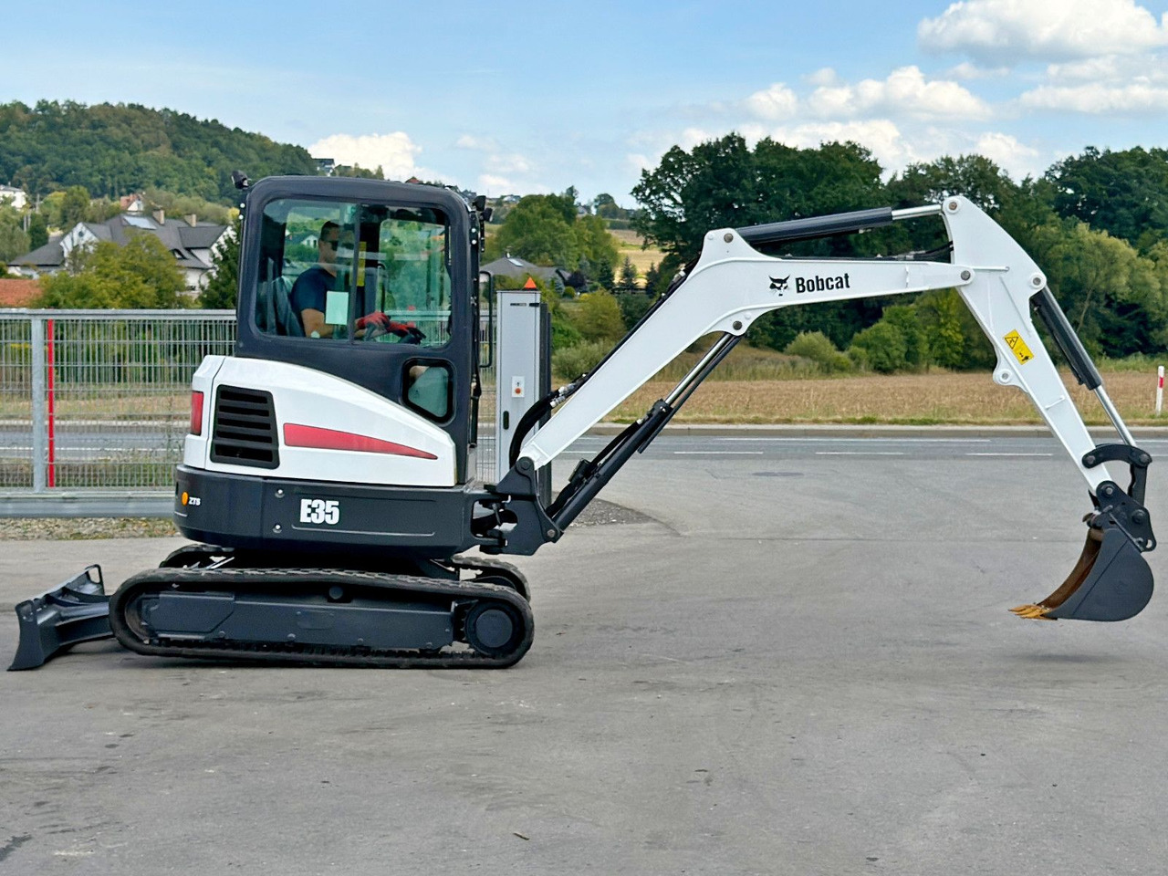 Bobcat E 35 * Raupenbagger * TOPZUSTAND - Buldozer: foto 3 Bobcat E 35 * Raupenbagger * TOPZUSTAND - Buldozer: foto 3