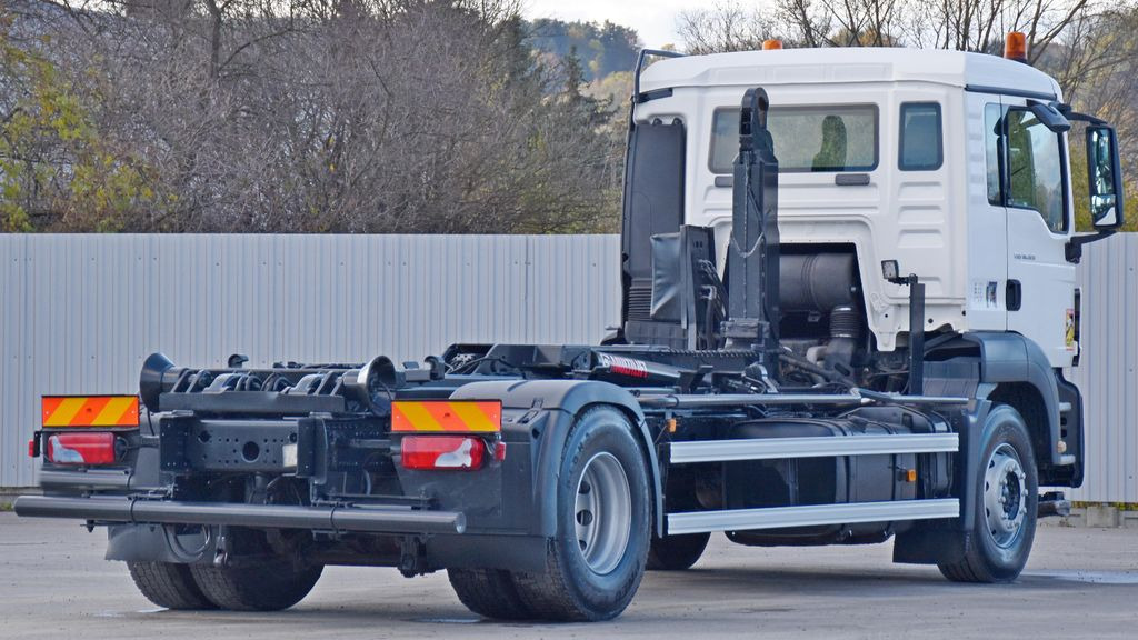 MAN TGS 18.320 Abrollkipper * Top Zustand! MAN TGS 18.320 Abrollkipper * Top Zustand! - Kamion vetëngarkues: foto 5 MAN TGS 18.320 Abrollkipper * Top Zustand! MAN TGS 18.320 Abrollkipper * Top Zustand! - Kamion vetëngarkues: foto 5