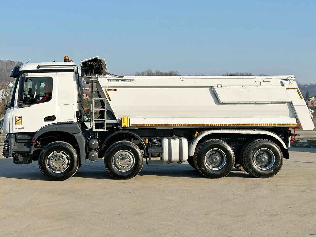 Mercedes-Benz AROCS 3246* KIPPER / 8x4 * TOPZUSTAND - Kamion vetëshkarkues: foto 5 Mercedes-Benz AROCS 3246* KIPPER / 8x4 * TOPZUSTAND - Kamion vetëshkarkues: foto 5