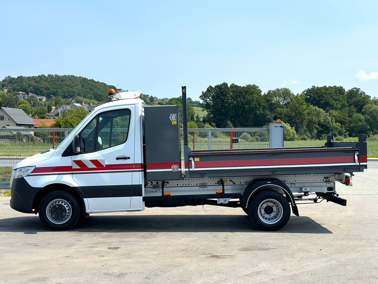 Mercedes-Benz Sprinter 516 CDI Kipper 3,00 m Perfect condition - Kamioncine vetëshkarkuese: foto 5 Mercedes-Benz Sprinter 516 CDI Kipper 3,00 m Perfect condition - Kamioncine vetëshkarkuese: foto 5