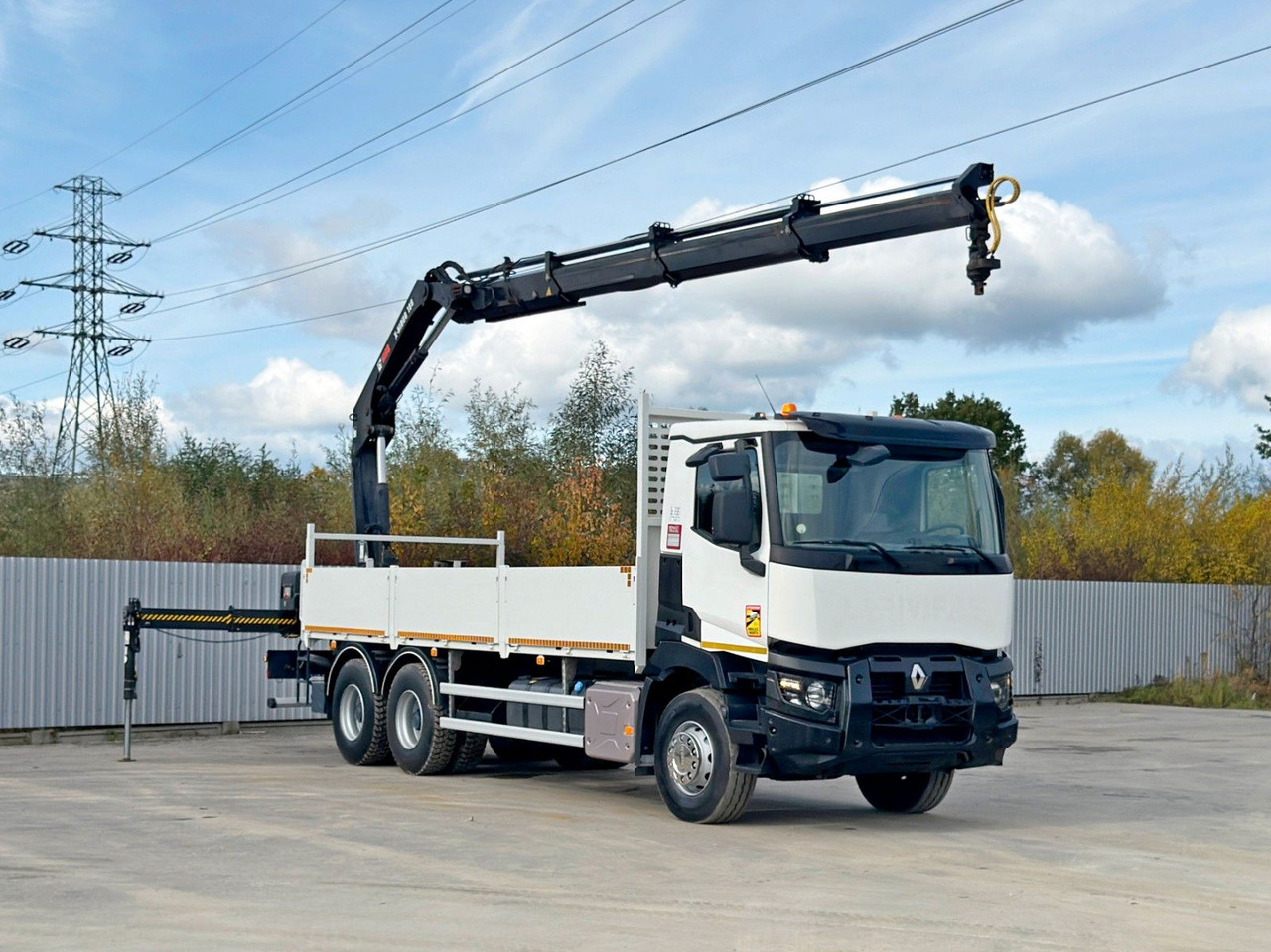 Renault C 380* HIAB X-HIDUO 188 B-3/FUNK*6x4 - Kamion me vinç: foto 2 Renault C 380* HIAB X-HIDUO 188 B-3/FUNK*6x4 - Kamion me vinç: foto 2