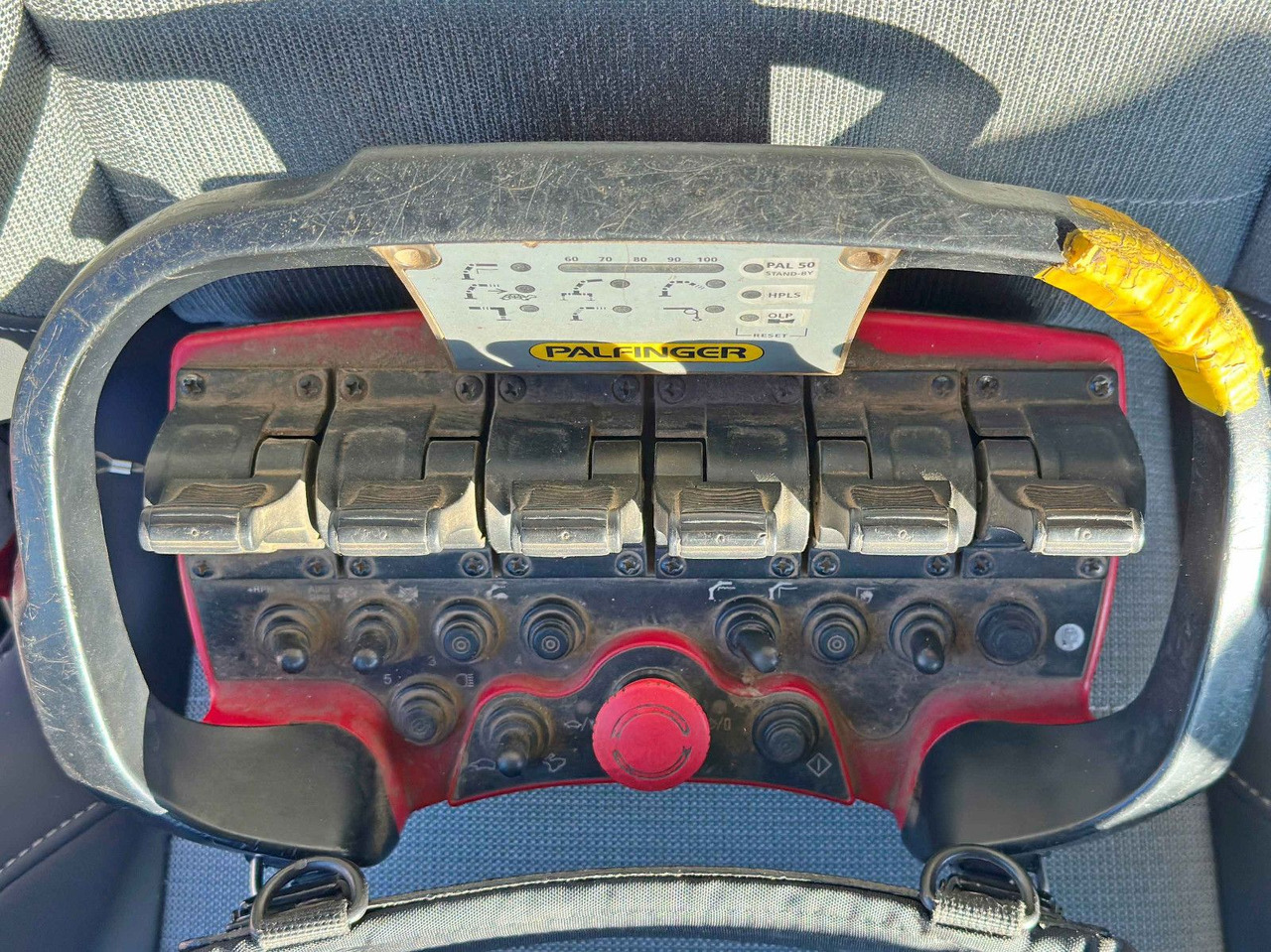 Kamion me vinç Renault C 380 *PRITSCHE 6,80m * PK 18002-EH C + FUNK*6x4: foto 13 Kamion me vinç Renault C 380 *PRITSCHE 6,80m * PK 18002-EH C + FUNK*6x4: foto 13