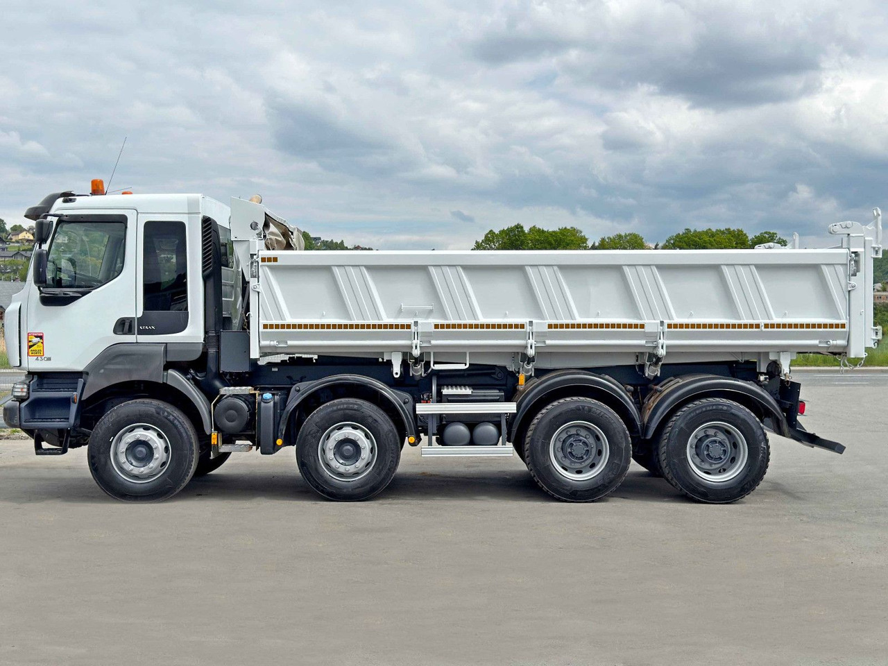 Renault KERAX 430 DXI * KIPPER 6,00 m / 8x4 * TOP - Kamion vetëshkarkues, Kamion me vinç: foto 5 Renault KERAX 430 DXI * KIPPER 6,00 m / 8x4 * TOP - Kamion vetëshkarkues, Kamion me vinç: foto 5