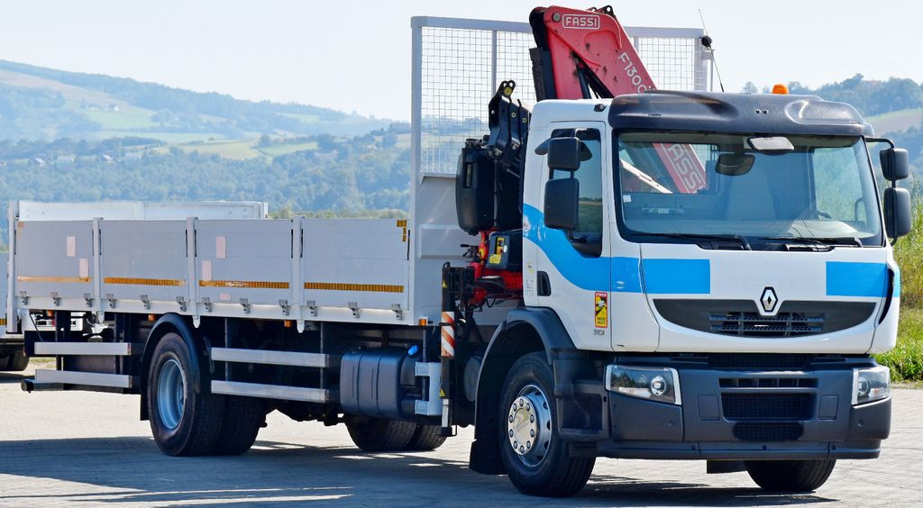 Renault Premium 310 DXI* FASSI F130AC.23+FUNK* TOP Renault Premium 310 DXI* FASSI F130AC.23+FUNK* TOP - Kamion me vinç, Kamion me karroceri të hapur: foto 4 Renault Premium 310 DXI* FASSI F130AC.23+FUNK* TOP Renault Premium 310 DXI* FASSI F130AC.23+FUNK* TOP - Kamion me vinç, Kamion me karroceri të hapur: foto 4