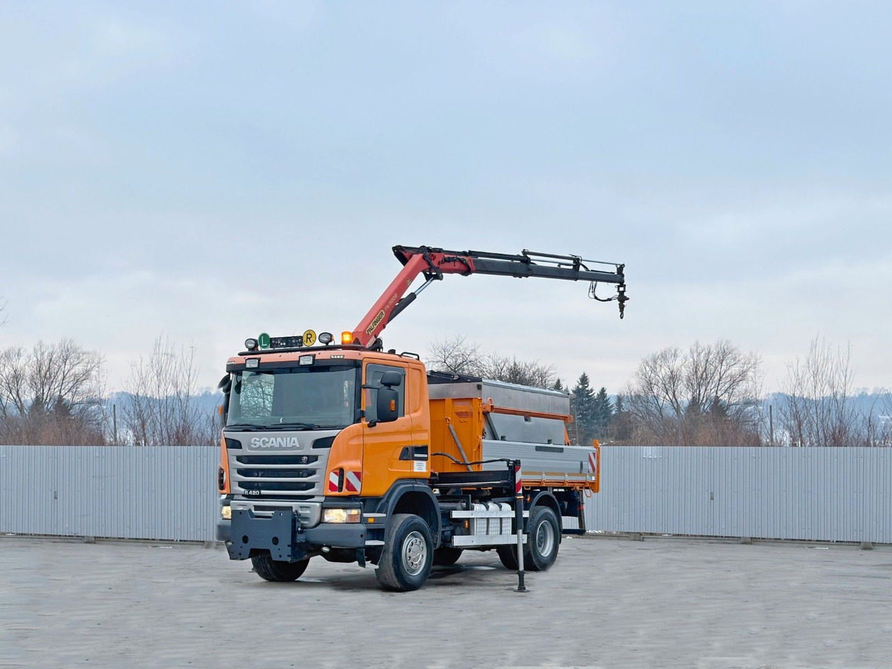 Scania R 420 KIPPER 4,15 m * PK 11002/FUNK * sandblaste - Kamion me vinç: foto 3 Scania R 420 KIPPER 4,15 m * PK 11002/FUNK * sandblaste - Kamion me vinç: foto 3