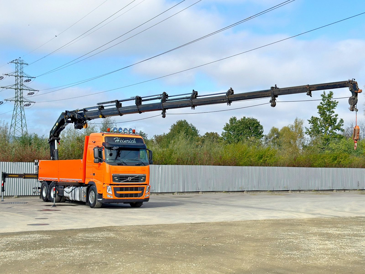 Volvo FH 460 * HIAB 377 E - 7 HIPRO + FUNK * 6x4 - Kamion me vinç: foto 2 Volvo FH 460 * HIAB 377 E - 7 HIPRO + FUNK * 6x4 - Kamion me vinç: foto 2