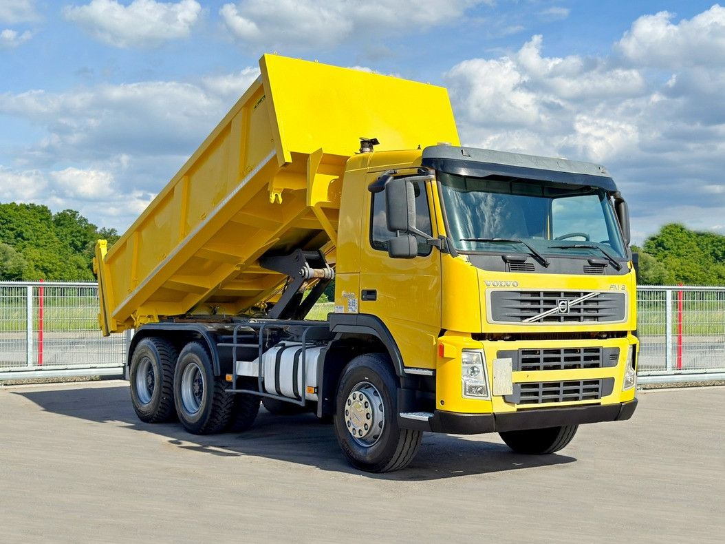 Volvo FM 370 Kipper 6,20 m + BORDMATIC / 8x4 Volvo FM 12 340 Kipper 5,05 m + BORDMATIC / 6x4 - Kamion vetëshkarkues, Kamion me vinç: foto 1 Volvo FM 370 Kipper 6,20 m + BORDMATIC / 8x4 Volvo FM 12 340 Kipper 5,05 m + BORDMATIC / 6x4 - Kamion vetëshkarkues, Kamion me vinç: foto 1