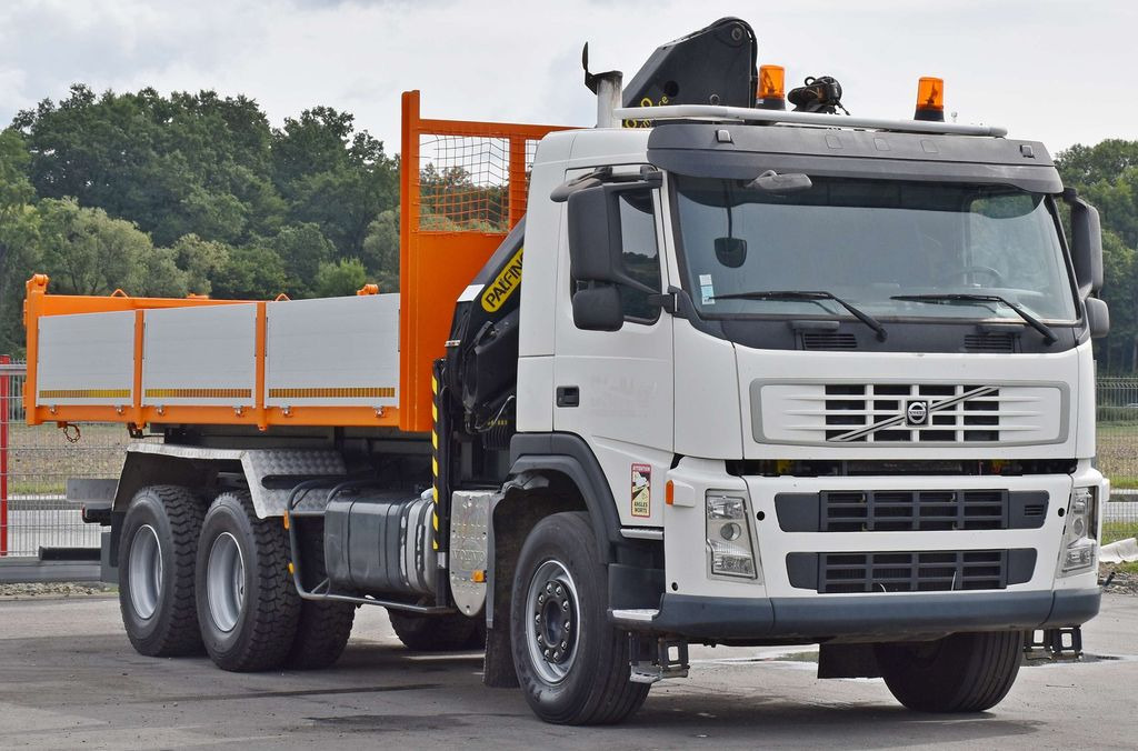 Volvo FM 380 Kipper 6,20 m * PK 12000 * FUNK*6x4 - Kamion vetëshkarkues, Kamion me vinç: foto 3 Volvo FM 380 Kipper 6,20 m * PK 12000 * FUNK*6x4 - Kamion vetëshkarkues, Kamion me vinç: foto 3