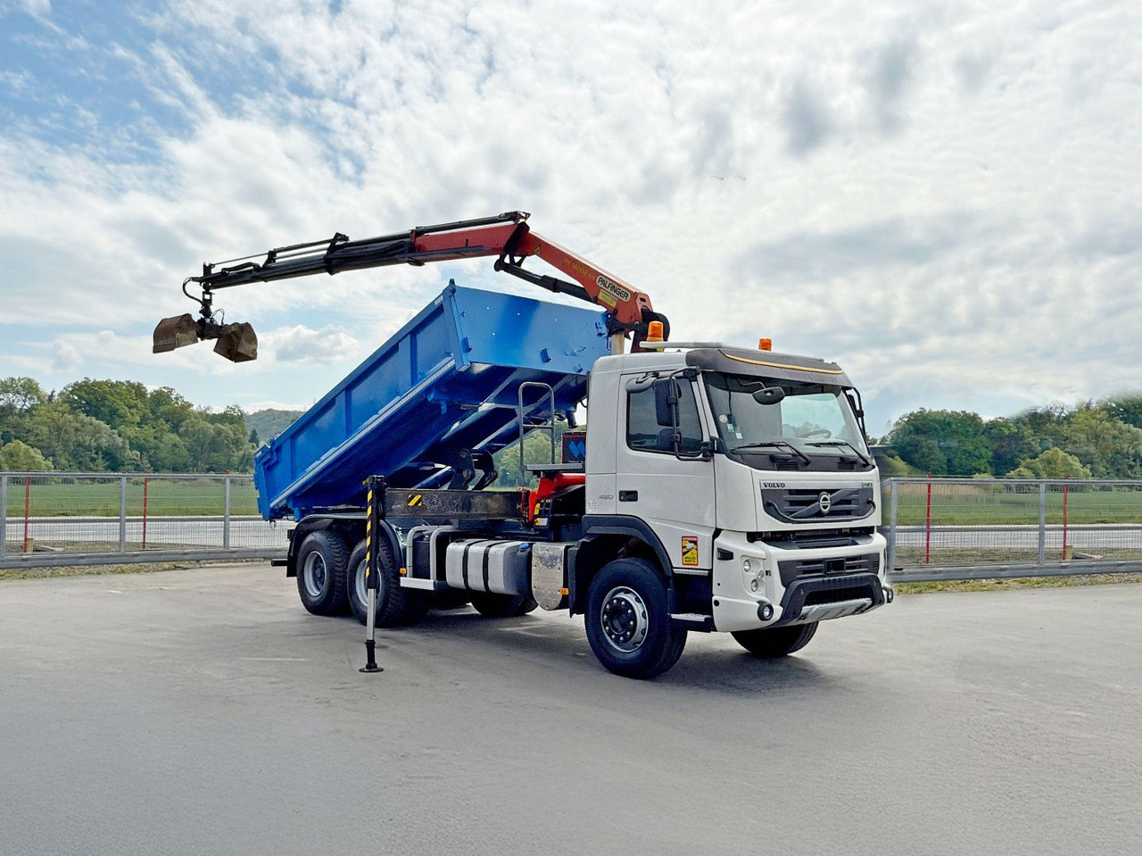 Volvo FMX 450 Kipper 5,15m * PK 14002-EH B * 6x4 * TOP - Kamion me vinç: foto 2 Volvo FMX 450 Kipper 5,15m * PK 14002-EH B * 6x4 * TOP - Kamion me vinç: foto 2