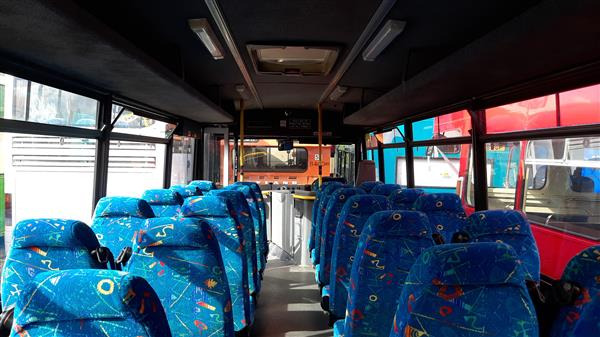 2004 Mercedes 33 seat dual purpose minicoach - Autobus suburban: foto 5 2004 Mercedes 33 seat dual purpose minicoach - Autobus suburban: foto 5