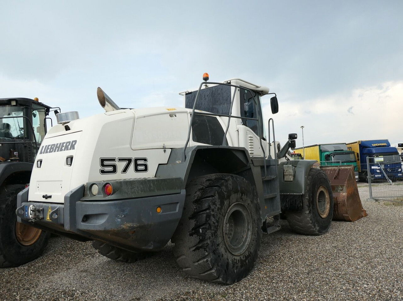 Liebherr L 576 - Fadrom me goma: foto 5 Liebherr L 576 - Fadrom me goma: foto 5