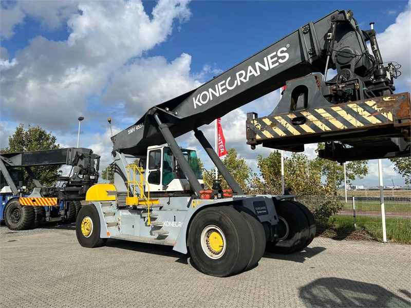 KONECRANES SMV 4531 TB5 - Stivosës ritërheqës: foto 3 KONECRANES SMV 4531 TB5 - Stivosës ritërheqës: foto 3