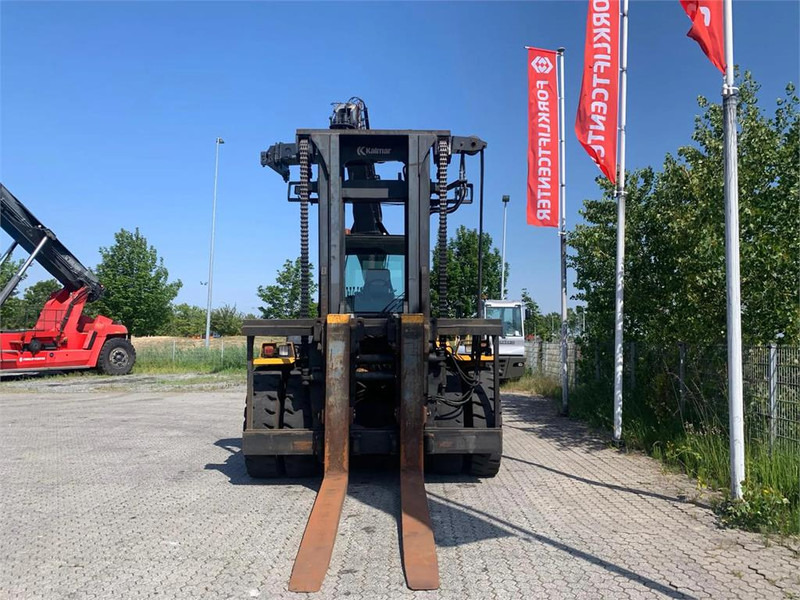 Kalmar DCD 200-12 LB - Pirun më naftë: foto 5 Kalmar DCD 200-12 LB - Pirun më naftë: foto 5