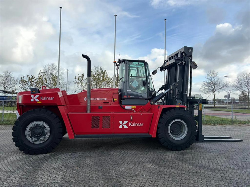 Kalmar DCG330-12 - Pirun më naftë: foto 1 Kalmar DCG330-12 - Pirun më naftë: foto 1