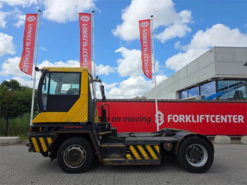 Terberg RT222 4x4 - Traktor terminal: foto 4 Terberg RT222 4x4 - Traktor terminal: foto 4