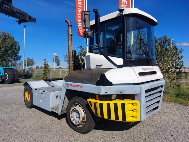 Terberg TT223 - Traktor terminal: foto 1 Terberg TT223 - Traktor terminal: foto 1