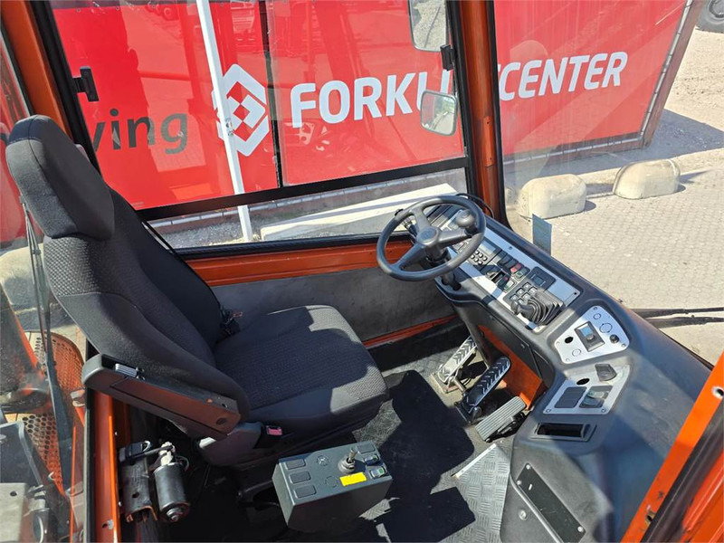 Traktor terminal Terberg YT182: foto 17