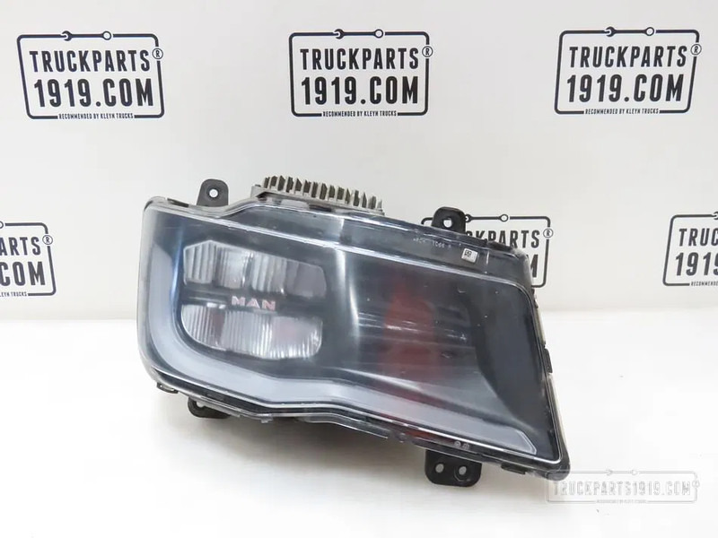 MAN 81.25101-6822 Koplamp LED Re. - Fenerët për Kamioni: foto 1 MAN 81.25101-6822 Koplamp LED Re. - Fenerët për Kamioni: foto 1