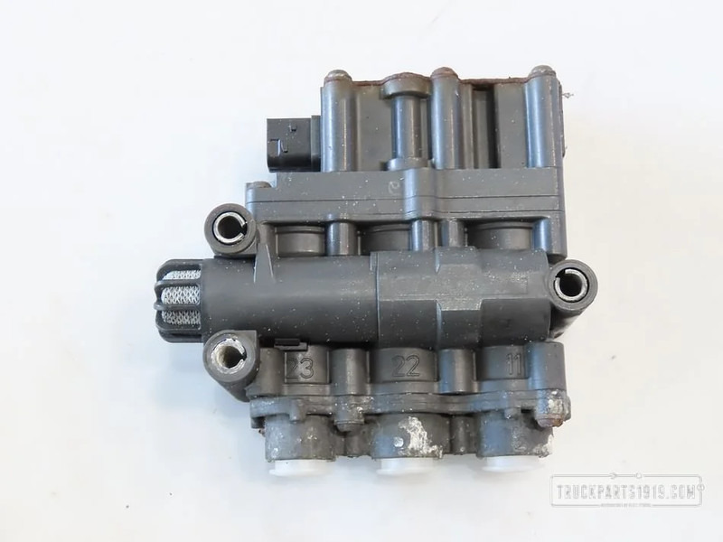 Mercedes-Benz Compressed Air System ECAS magneetventiel MB MP4 - Valvula për Kamioni: foto 1 Mercedes-Benz Compressed Air System ECAS magneetventiel MB MP4 - Valvula për Kamioni: foto 1