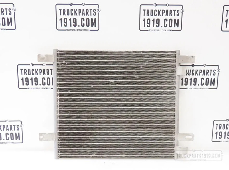 DAF 1706900 Airco condensor DAF LF - Pjesë këmbimi për Kamioni: foto 1 DAF 1706900 Airco condensor DAF LF - Pjesë këmbimi për Kamioni: foto 1