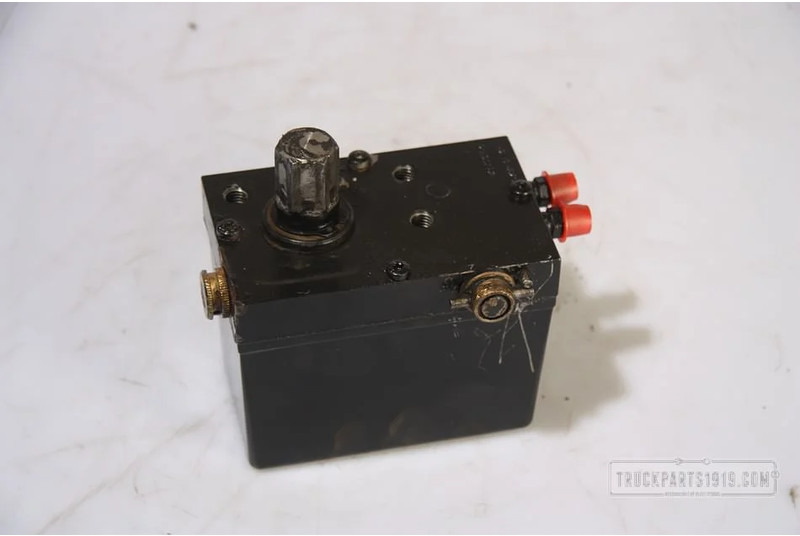 Renault Hydraulic System Kantelpomp Renault - Sistemi hidraulik për Kamioni: foto 1 Renault Hydraulic System Kantelpomp Renault - Sistemi hidraulik për Kamioni: foto 1