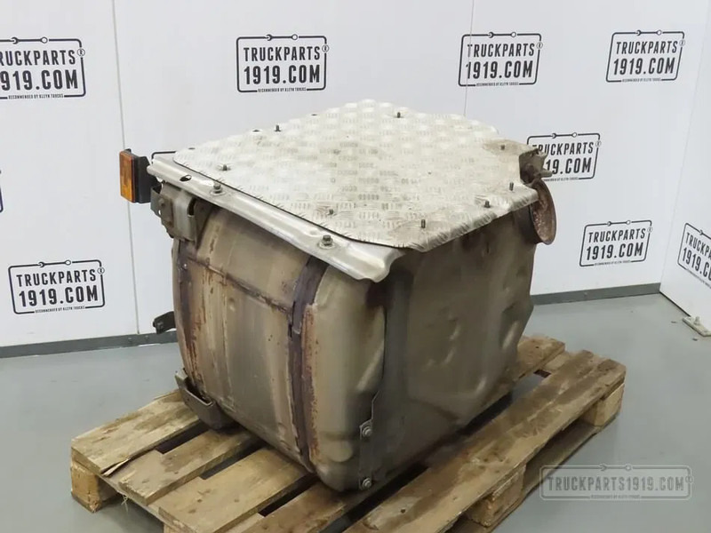 Scania 2521074 Katalysator - Konvertuesi kataliktik për Kamioni: foto 1 Scania 2521074 Katalysator - Konvertuesi kataliktik për Kamioni: foto 1