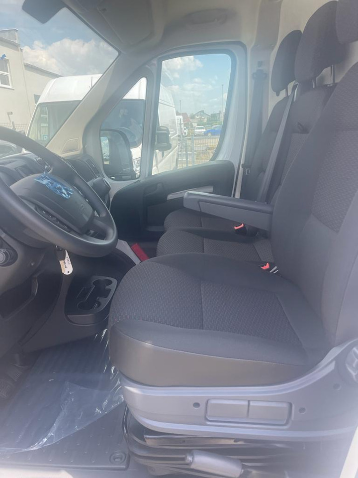 Opel Movano 165 L3H2 - Furgon: foto 4 Opel Movano 165 L3H2 - Furgon: foto 4