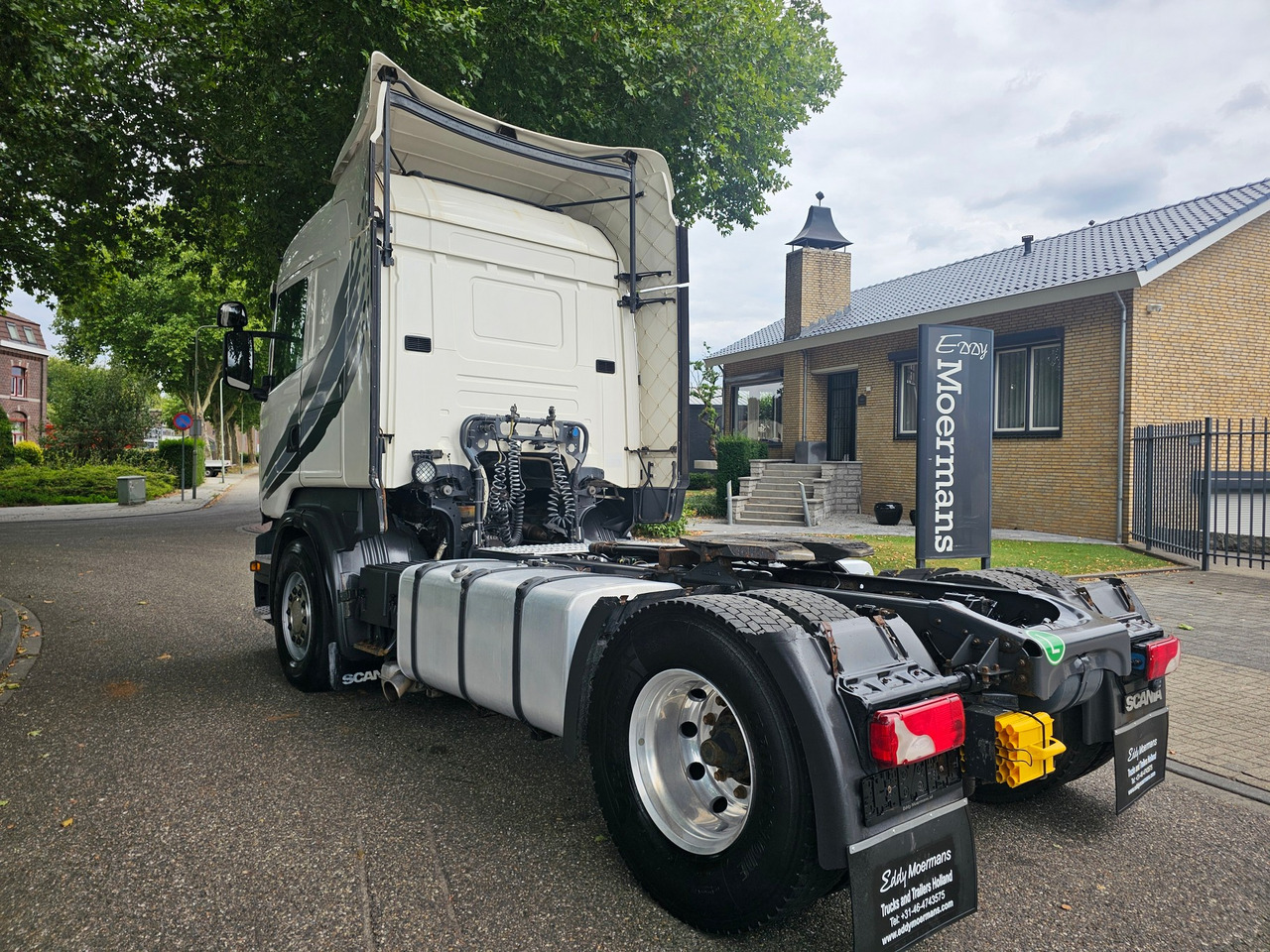 Scania R450 Highline - Gjysmë-kamion: foto 2 Scania R450 Highline - Gjysmë-kamion: foto 2