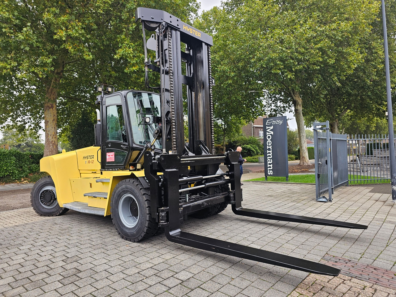 Hyster H16XM-12 - Pirun ngritës: foto 4 Hyster H16XM-12 - Pirun ngritës: foto 4