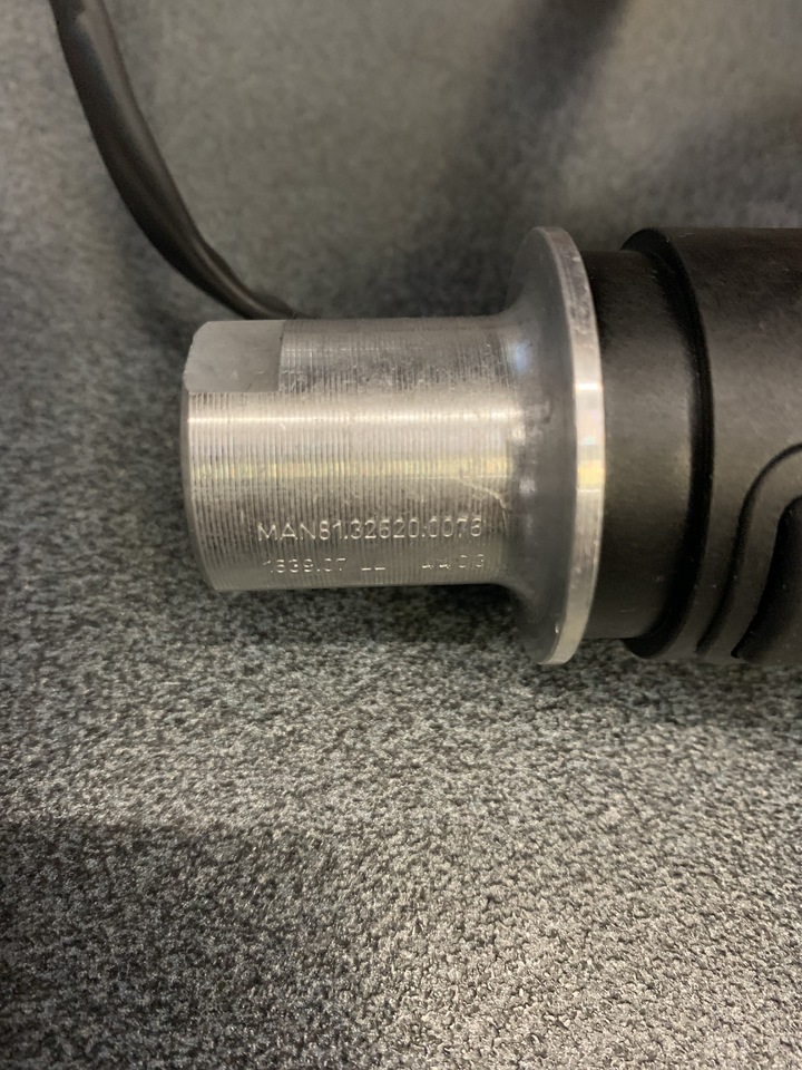 SHIFT KNOB L.H DRIVE VEHICLE ZF - Leva e marsheve për Kamioni: foto 2 SHIFT KNOB L.H DRIVE VEHICLE ZF - Leva e marsheve për Kamioni: foto 2