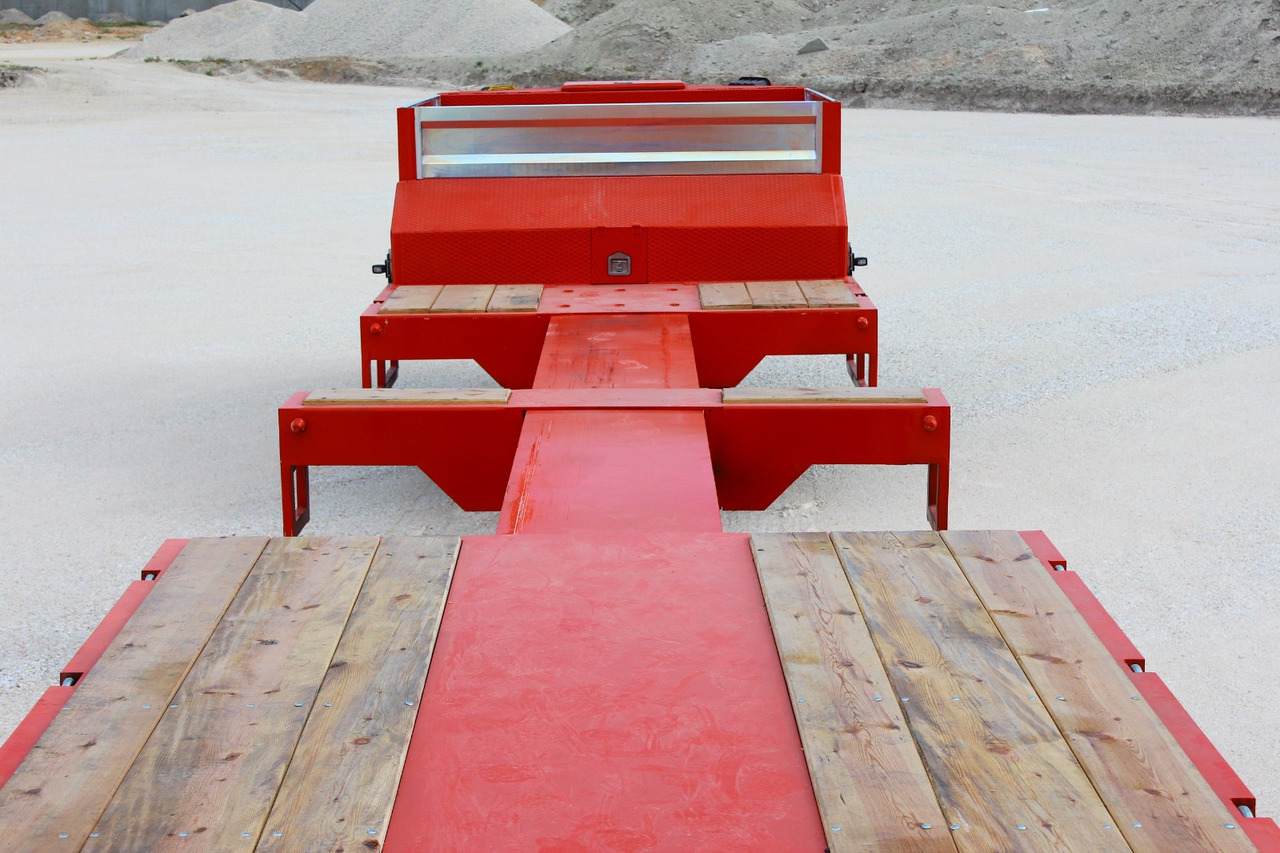 EMIRSAN Immediate Delivery From Stock - 3 Axle 60 Tons Capacity Lowbed - Gjysmë rimorkio me plan ngarkimi të ulët: foto 5 EMIRSAN Immediate Delivery From Stock - 3 Axle 60 Tons Capacity Lowbed - Gjysmë rimorkio me plan ngarkimi të ulët: foto 5
