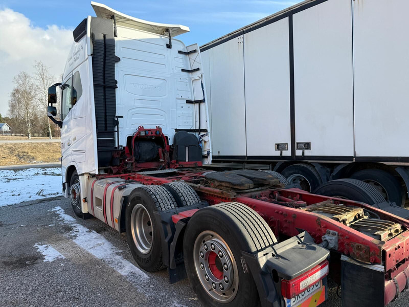 Volvo FH16 600 - Gjysmë-kamion: foto 5 Volvo FH16 600 - Gjysmë-kamion: foto 5