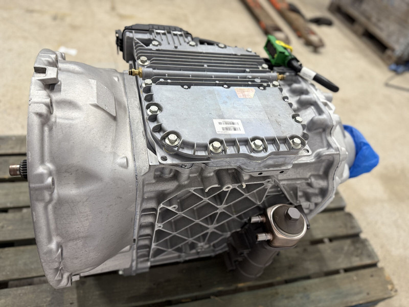 Volvo ATO2612F - Kutia e marsheve: foto 5 Volvo ATO2612F - Kutia e marsheve: foto 5