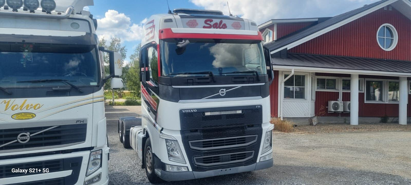 Volvo FH460 Globe 2016 - Kamion kabinë-shasi: foto 3 Volvo FH460 Globe 2016 - Kamion kabinë-shasi: foto 3