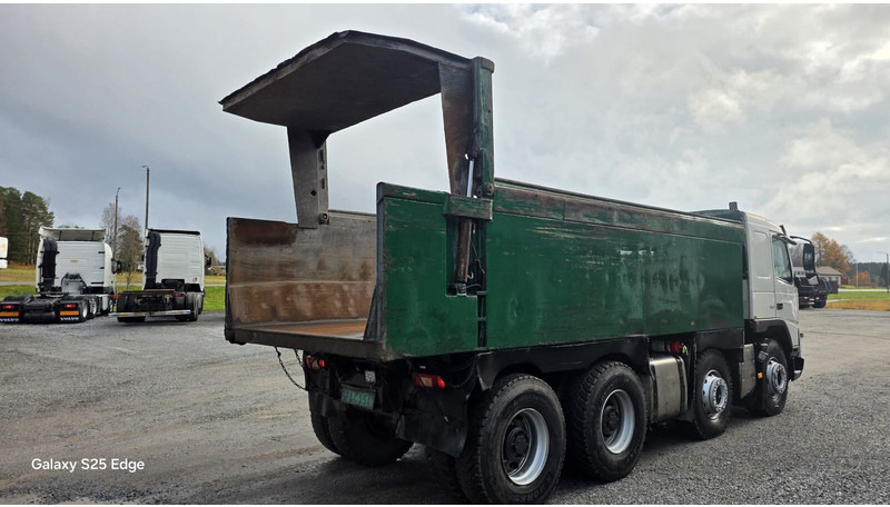 Volvo FMX 500 8x4 ONLY 231 tkm - Kamion vetëshkarkues: foto 4 Volvo FMX 500 8x4 ONLY 231 tkm - Kamion vetëshkarkues: foto 4