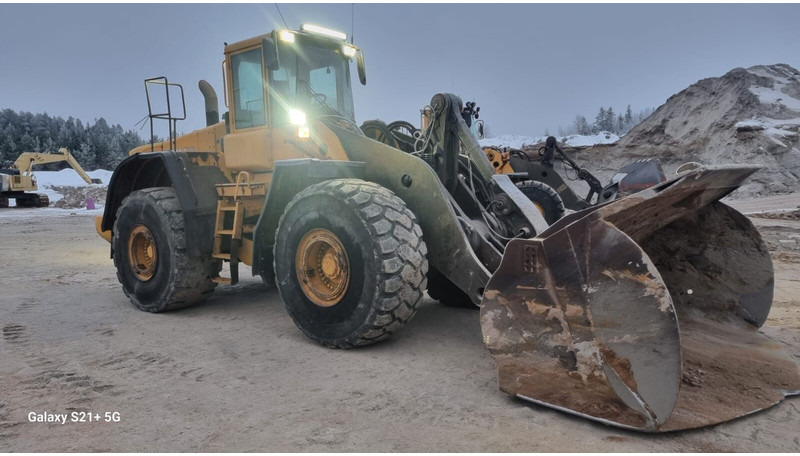 Volvo L220E - Fadrom me goma: foto 4 Volvo L220E - Fadrom me goma: foto 4