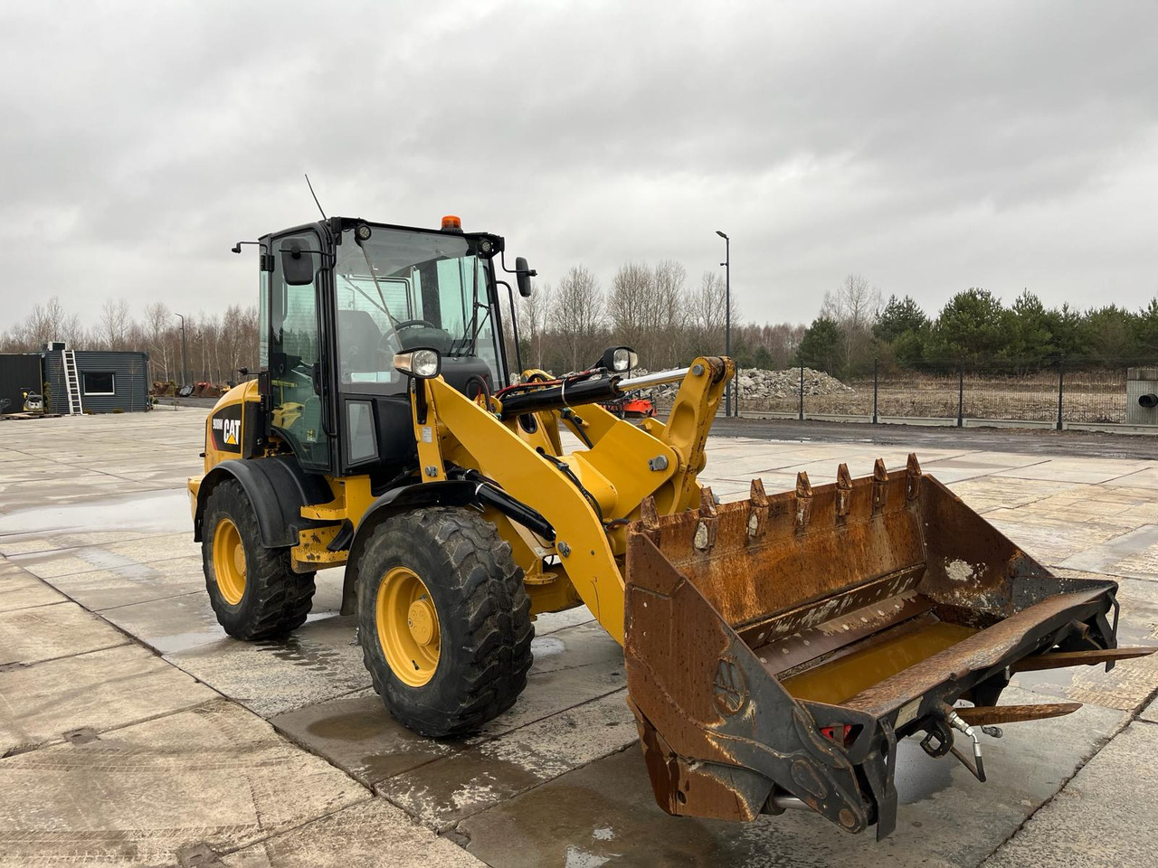 Caterpillar 908M - Fadrom me goma: foto 5 Caterpillar 908M - Fadrom me goma: foto 5