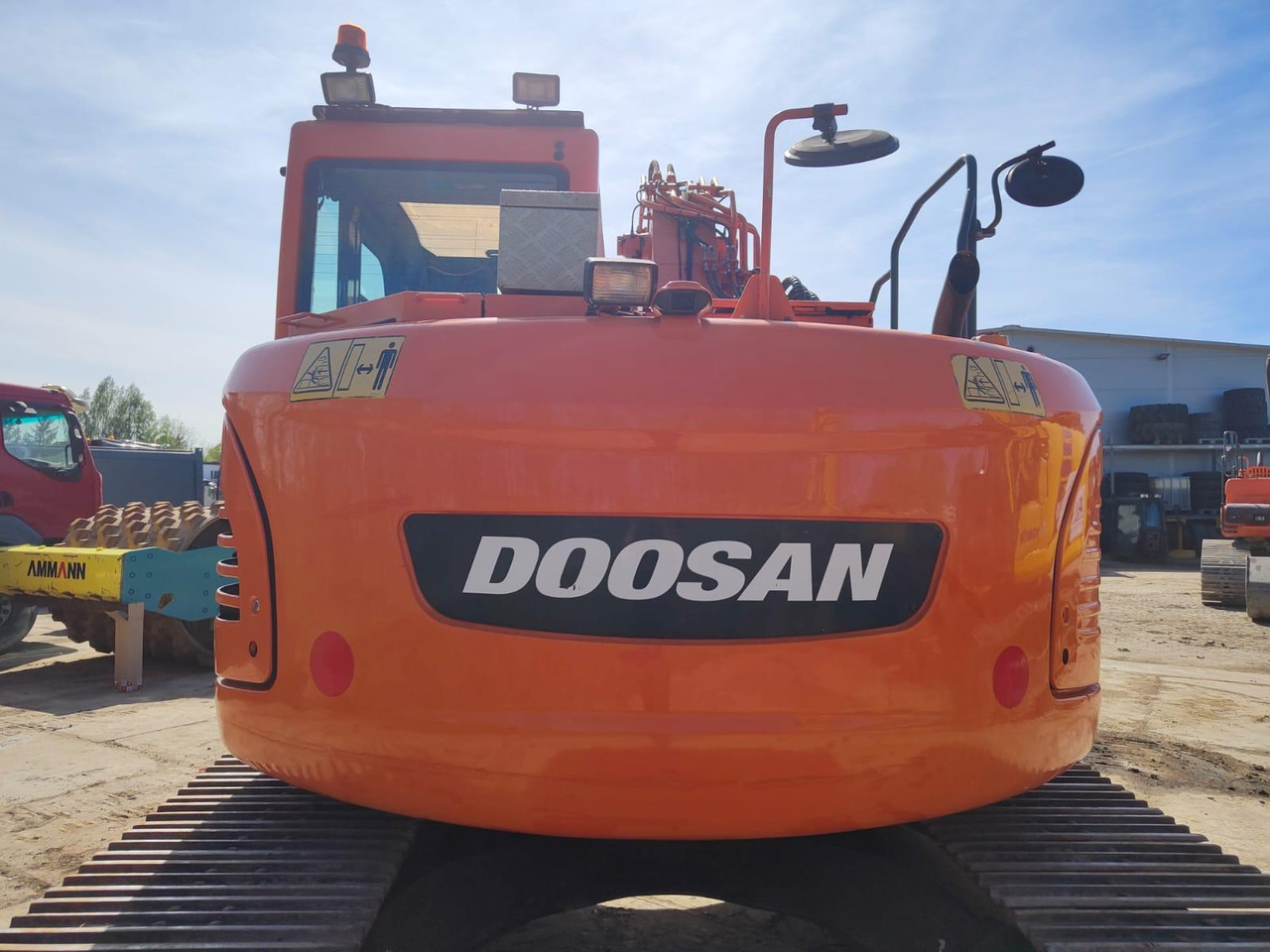 Ekskavator me zinxhirë DOOSAN DX140LCR-3: foto 16 Ekskavator me zinxhirë DOOSAN DX140LCR-3: foto 16