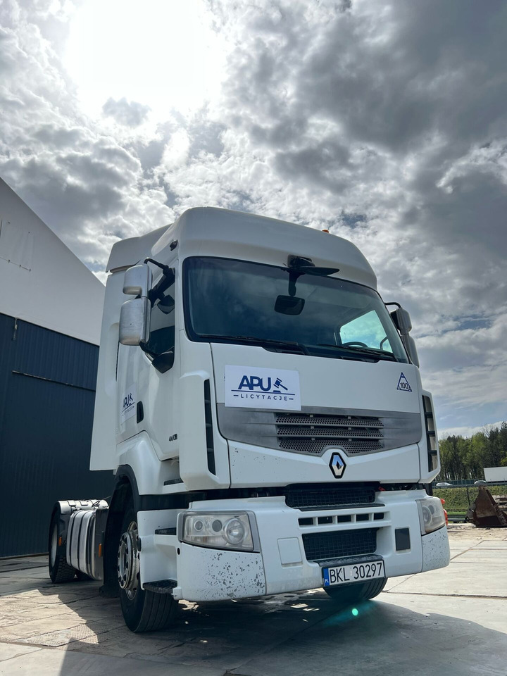 Renault Premium 460 DXi - Gjysmë-kamion: foto 3 Renault Premium 460 DXi - Gjysmë-kamion: foto 3