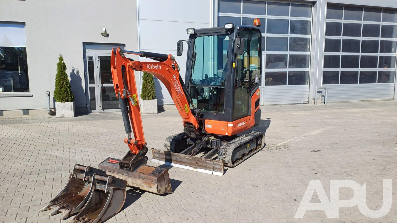 KUBOTA KX018-4 - Miniekskavator: foto 1 KUBOTA KX018-4 - Miniekskavator: foto 1