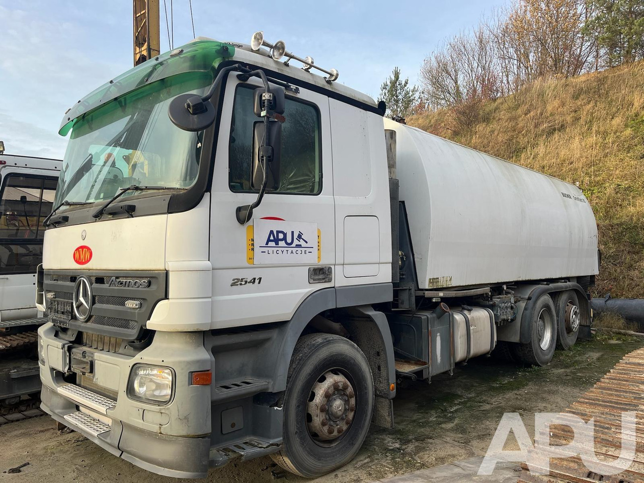 Mercedes-Benz Actros 2531L - Makinë fshirëse për rrugët: foto 1 Mercedes-Benz Actros 2531L - Makinë fshirëse për rrugët: foto 1