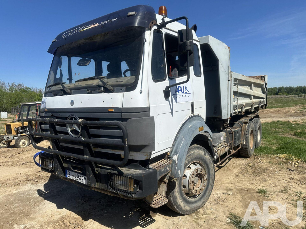 Mercedes-Benz Actros 2631 Wywrotka - Kamion vetëshkarkues: foto 2 Mercedes-Benz Actros 2631 Wywrotka - Kamion vetëshkarkues: foto 2