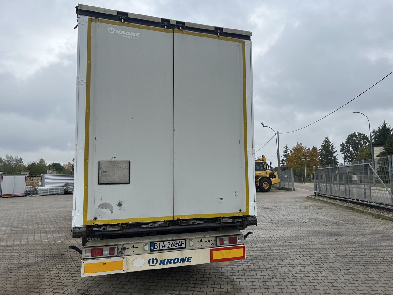 Naczepa ciężarowa KRONE - Gjysmë rimorkio me tendë: foto 4 Naczepa ciężarowa KRONE - Gjysmë rimorkio me tendë: foto 4