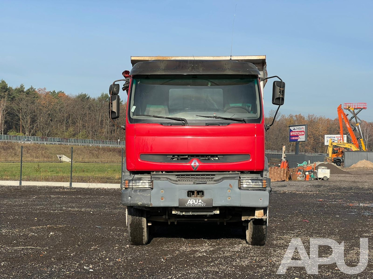 Renault Kerax 420 - Kamion vetëshkarkues: foto 2 Renault Kerax 420 - Kamion vetëshkarkues: foto 2