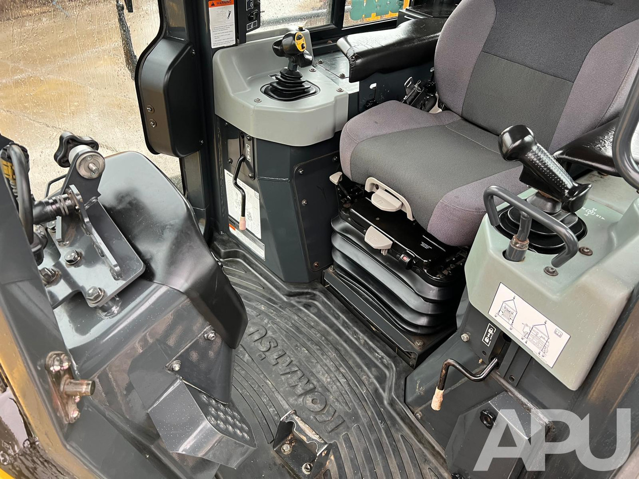 Spycharka KOMATSU D51PXi-24 - Buldozer: foto 5 Spycharka KOMATSU D51PXi-24 - Buldozer: foto 5