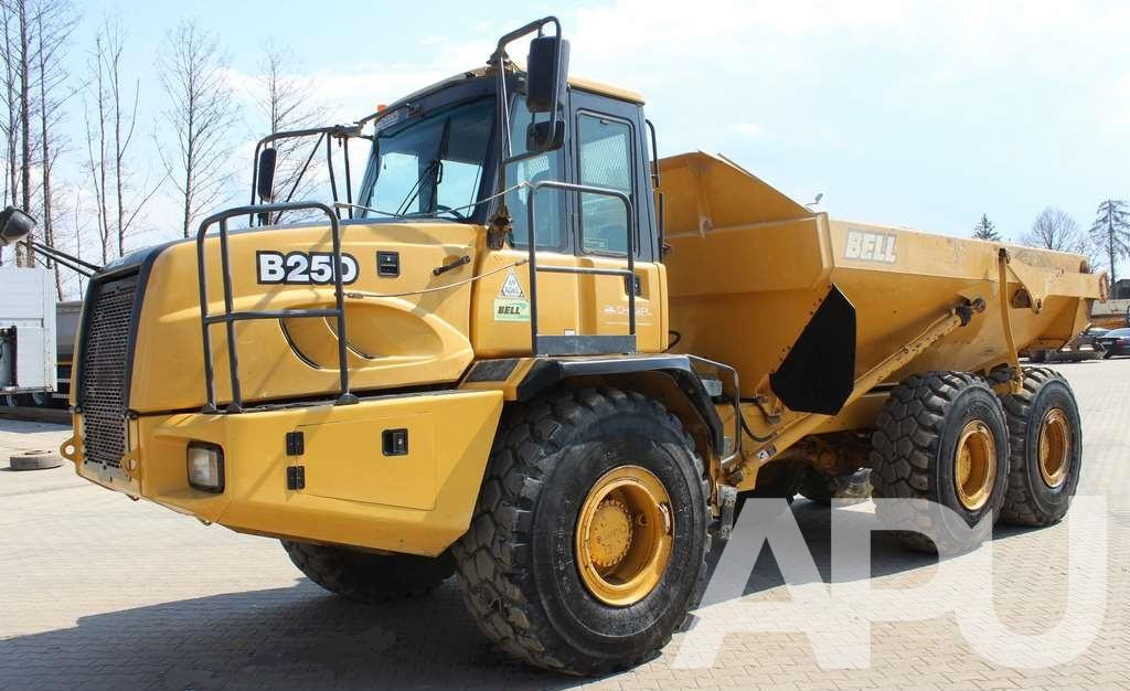 WOZIDŁO Bell ADT B25D 6×6 - Shkarkues teleskopik: foto 3 WOZIDŁO Bell ADT B25D 6×6 - Shkarkues teleskopik: foto 3