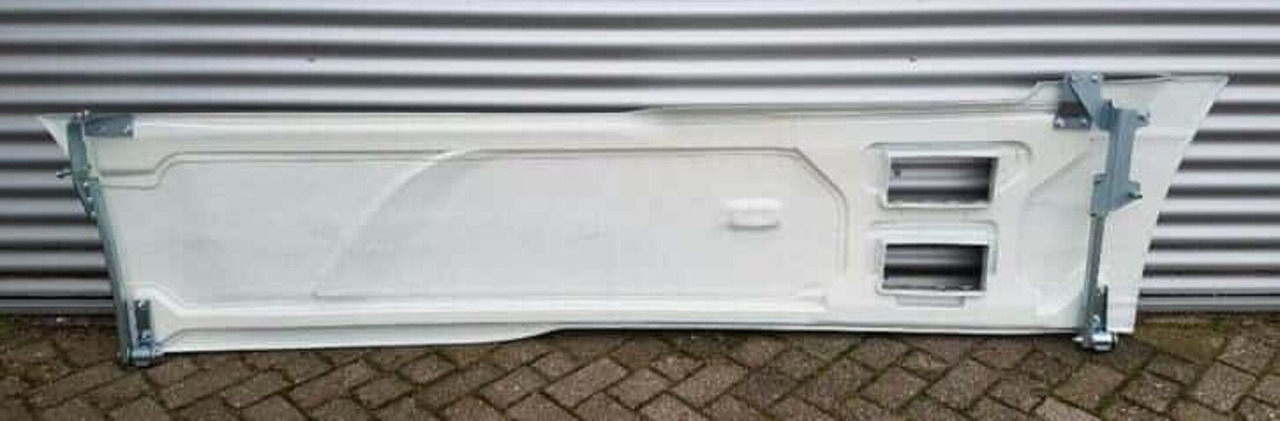 DAF XF/CF EURO 6 ZIJSKIRT SET WB3800 COLOR H3279 tot 2017 jaar 000039 - Parakolp për Kamioni: foto 4 DAF XF/CF EURO 6 ZIJSKIRT SET WB3800 COLOR H3279 tot 2017 jaar 000039 - Parakolp për Kamioni: foto 4