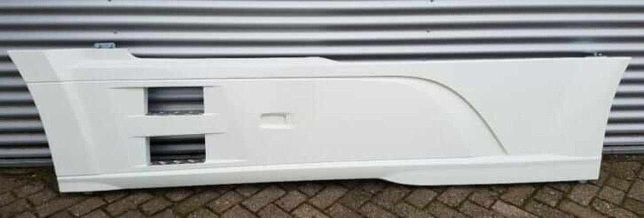 DAF XF/CF EURO 6 ZIJSKIRT SET WB3800 COLOR H3279 tot 2017 jaar 000039 - Parakolp për Kamioni: foto 3 DAF XF/CF EURO 6 ZIJSKIRT SET WB3800 COLOR H3279 tot 2017 jaar 000039 - Parakolp për Kamioni: foto 3