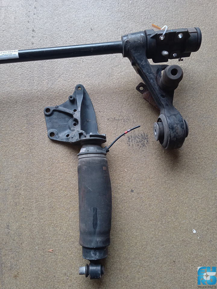 RENAULT TRUCK T CABINE STABILISATOR >2014 GEBRUIKT 7421874554U - Stabilizator për Kamioni: foto 2 RENAULT TRUCK T CABINE STABILISATOR >2014 GEBRUIKT 7421874554U - Stabilizator për Kamioni: foto 2