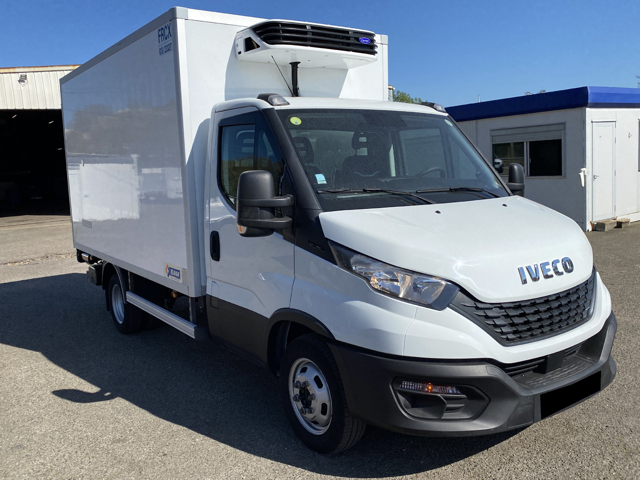 IVECO Daily 35C16 frigorifique Hayon - Furgon frigorifer: foto 1 IVECO Daily 35C16 frigorifique Hayon - Furgon frigorifer: foto 1